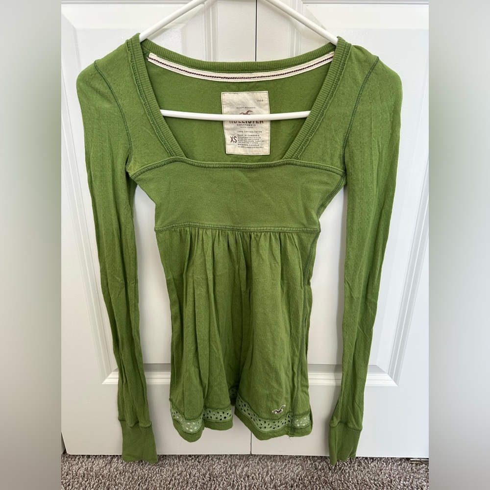 Y2K Very Rare Vintage Hollister Olive Green Long Sleeve Babydoll Top